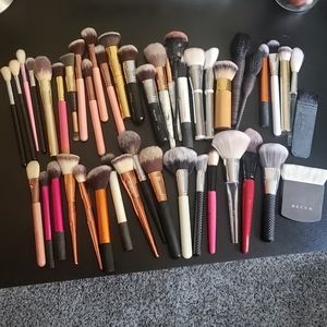 Face brush bundle